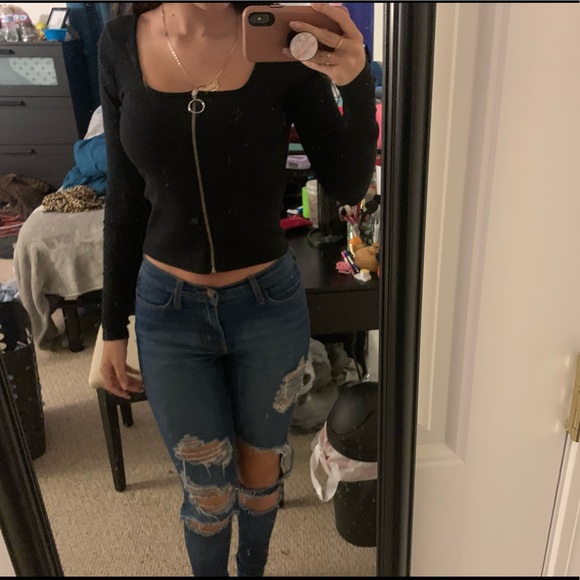 Zip up top - Picture 1 of 4